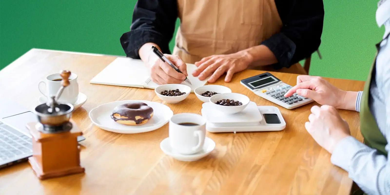 Cuánto dinero deja una cafetería pequeña en México realmente