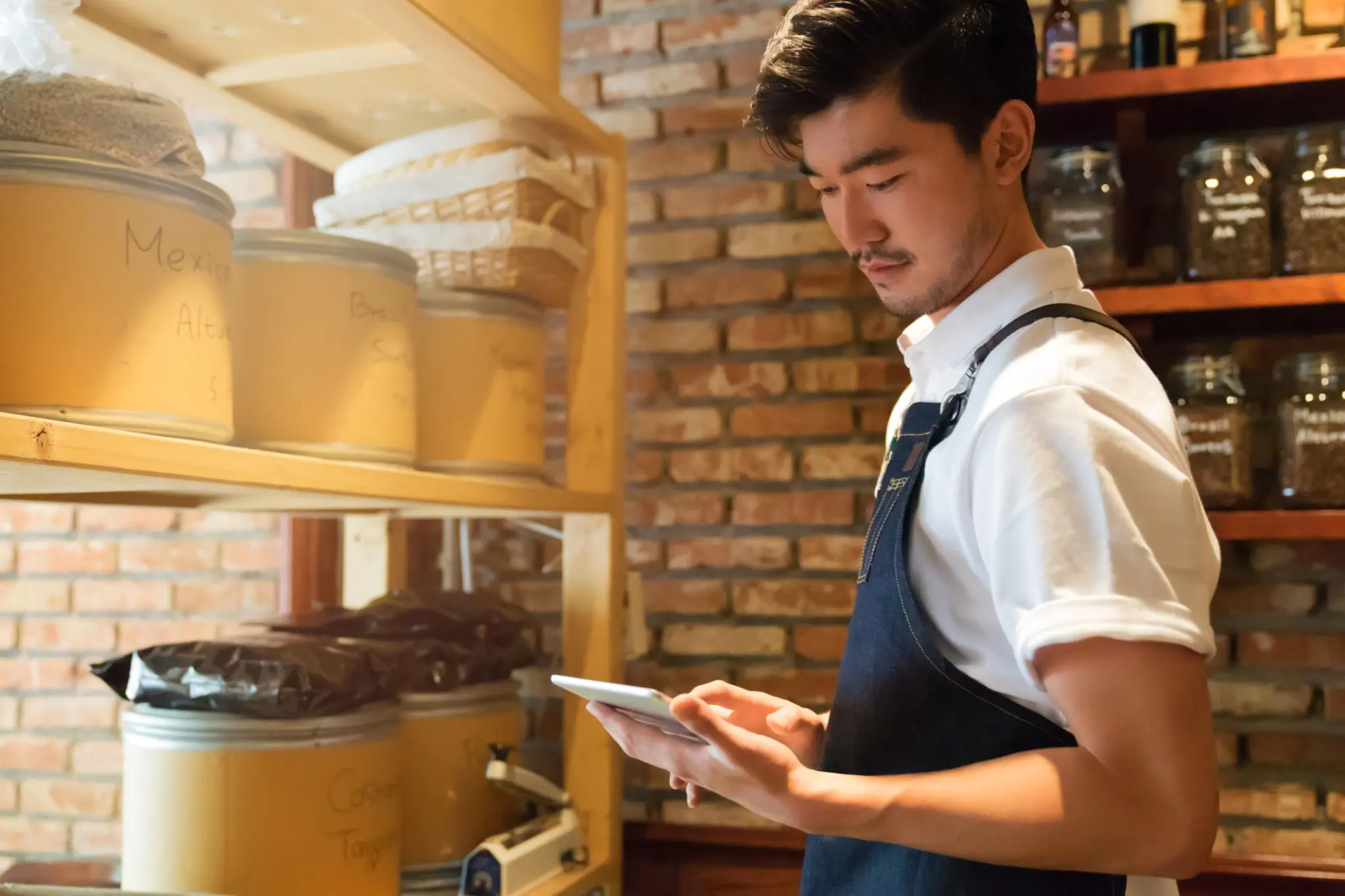 Control de inventario para temporada alta en cafetería