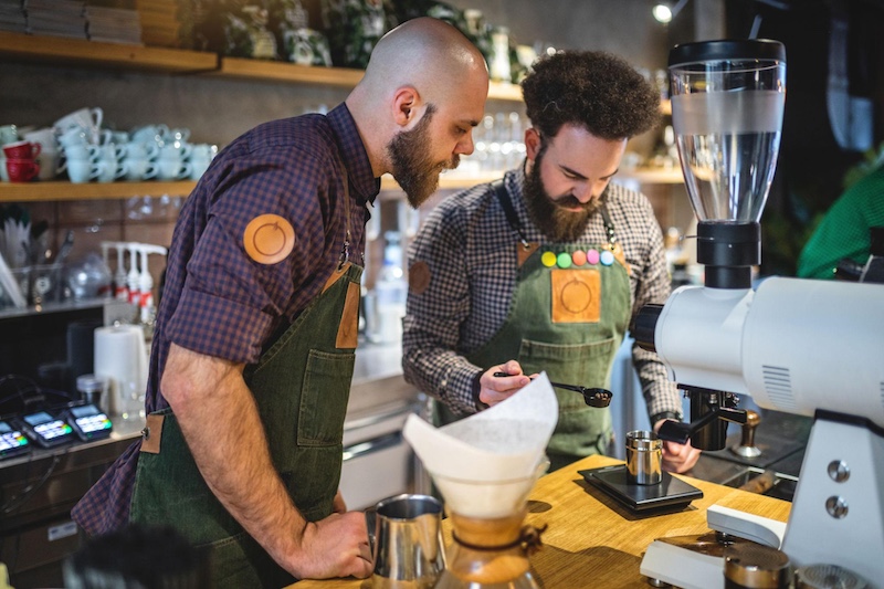 Practicando en máquina espresso
