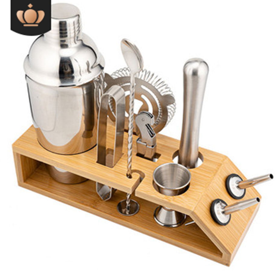 Shaker de Acero Inoxidable 750 ml con 9 piezas
